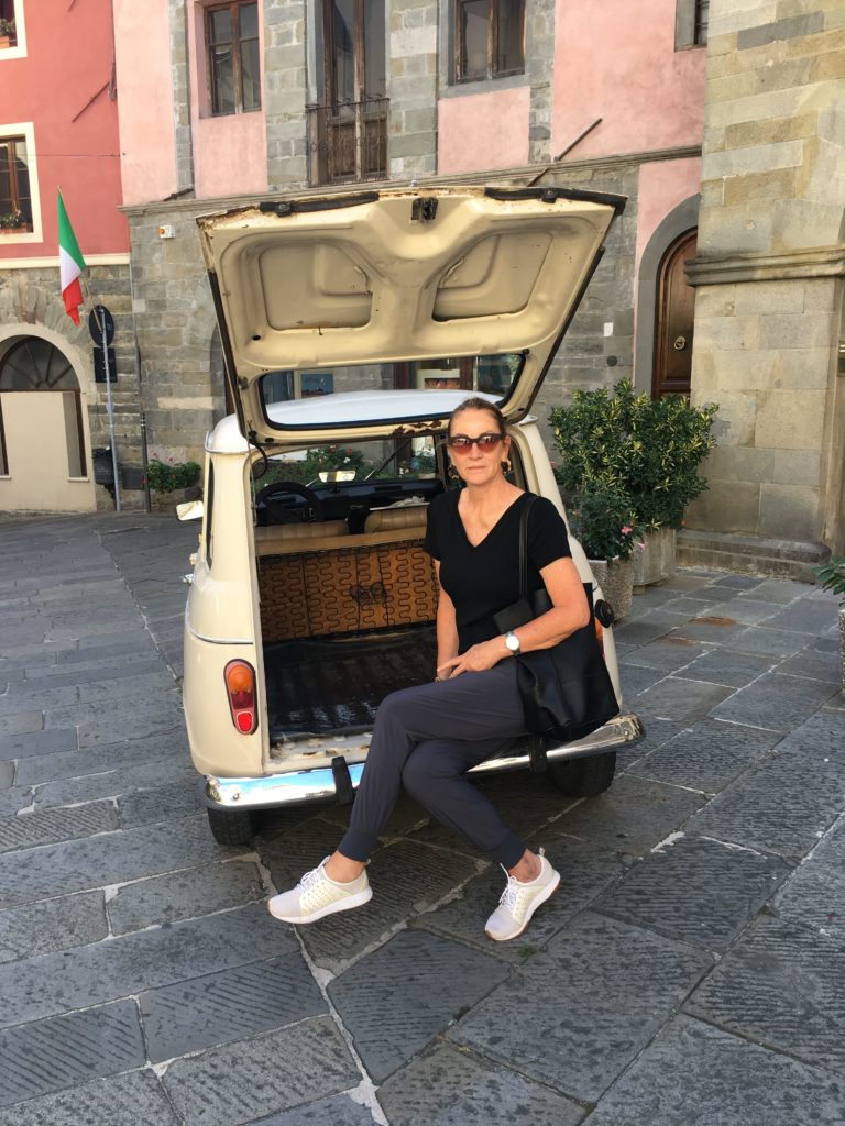 Sherri Blum Celebrity Artist and Designer in Tuscany Italy